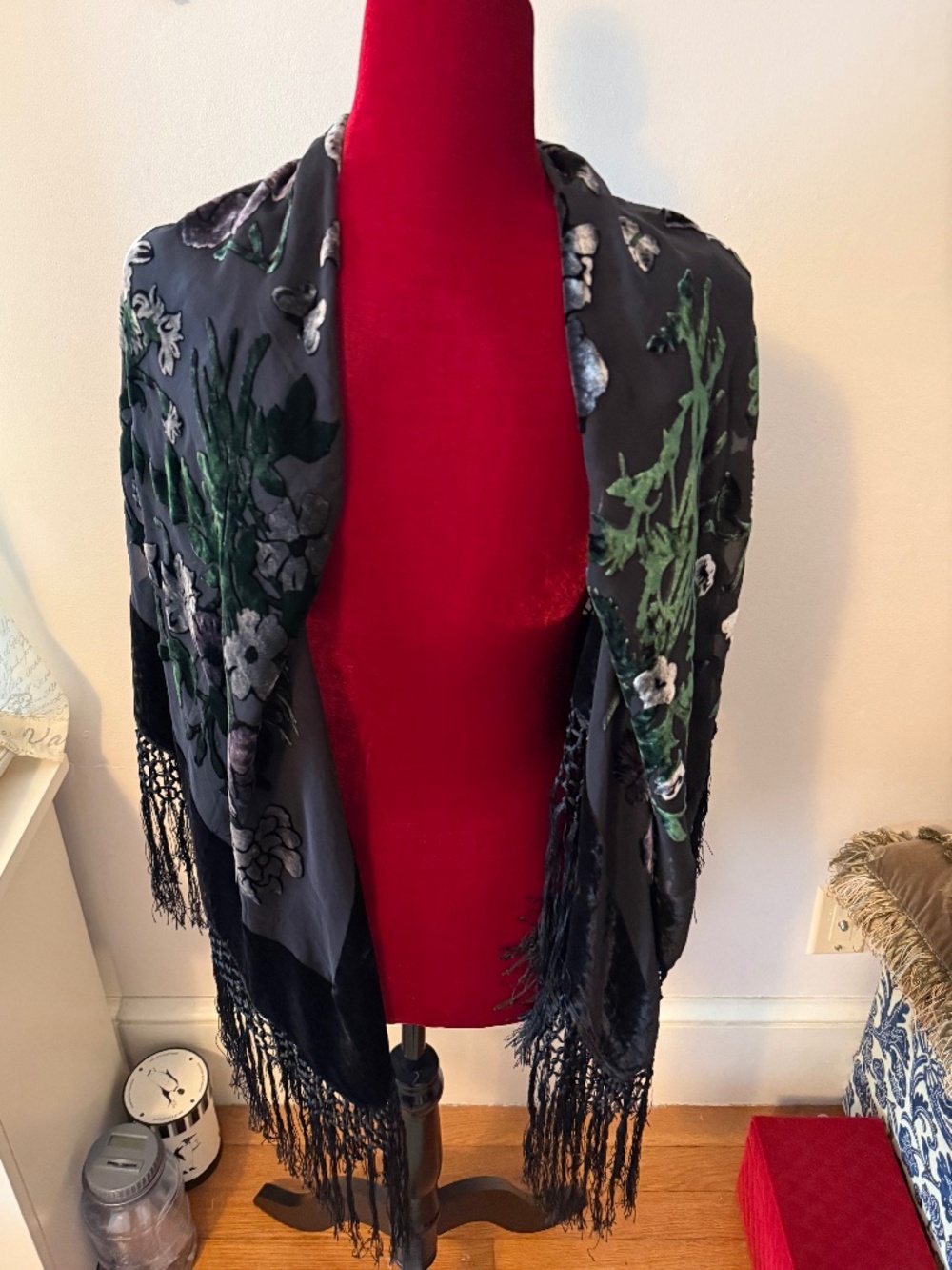 Swee Lo Wms Rayon Silk Shawl w/ fringe and velvet design